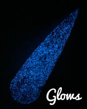 Load image into Gallery viewer, Under the Surface