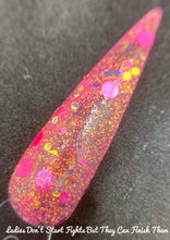 Load image into Gallery viewer, Ladies Don’t Start Fights But They Can Finish Them