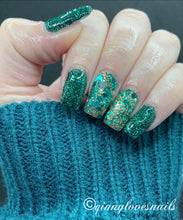 Load image into Gallery viewer, Evergreen