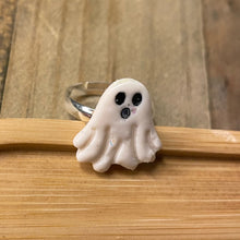 Load image into Gallery viewer, Ghost Nailfie Ring
