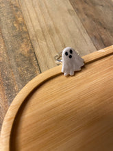 Load image into Gallery viewer, Ghost Nailfie Ring

