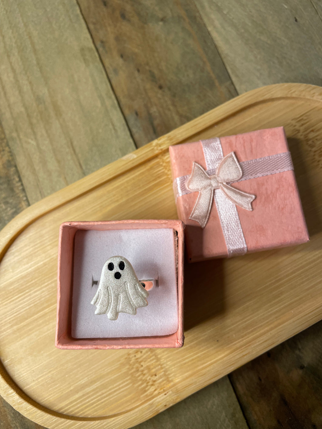 Ghost Nailfie Ring