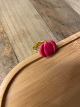 Load image into Gallery viewer, Pumpkin Nailfie Ring

