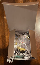 Load image into Gallery viewer, 2025 Advent Calendar- Earrings (no coupons)

