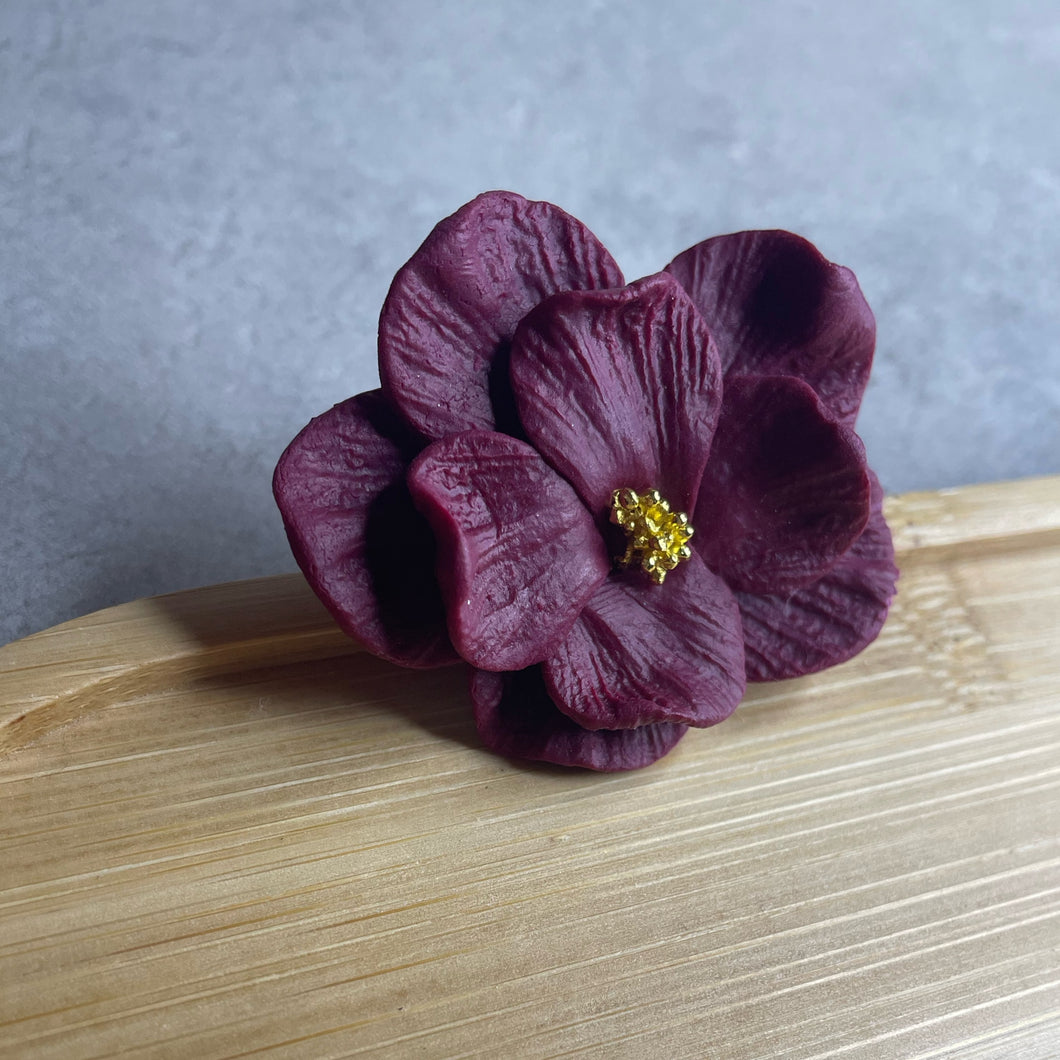 Burgundy Flower Nailfie Ring