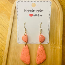 Load image into Gallery viewer, Coral Seashell Earring Bundle
