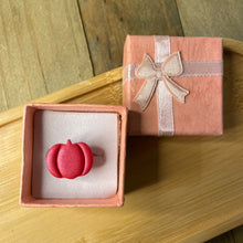 Load image into Gallery viewer, Pumpkin Nailfie Ring
